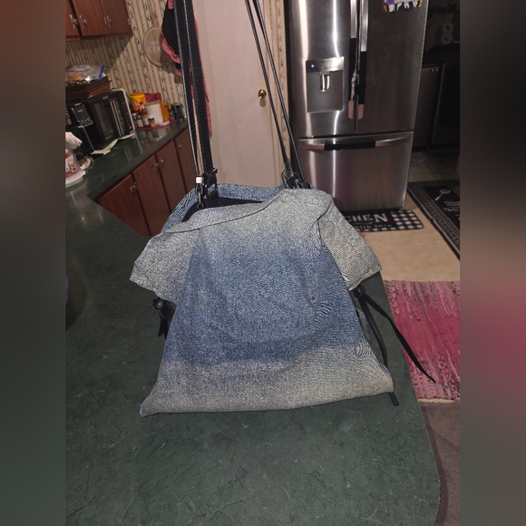 🍂🍁Like new STEVE MADDEN XL DENIM TOTE - Picture 5 of 7
